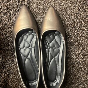 Elegant Black Women's Flats